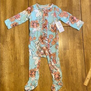 Jessica Simpson girl footie pajama’s size 6-9month